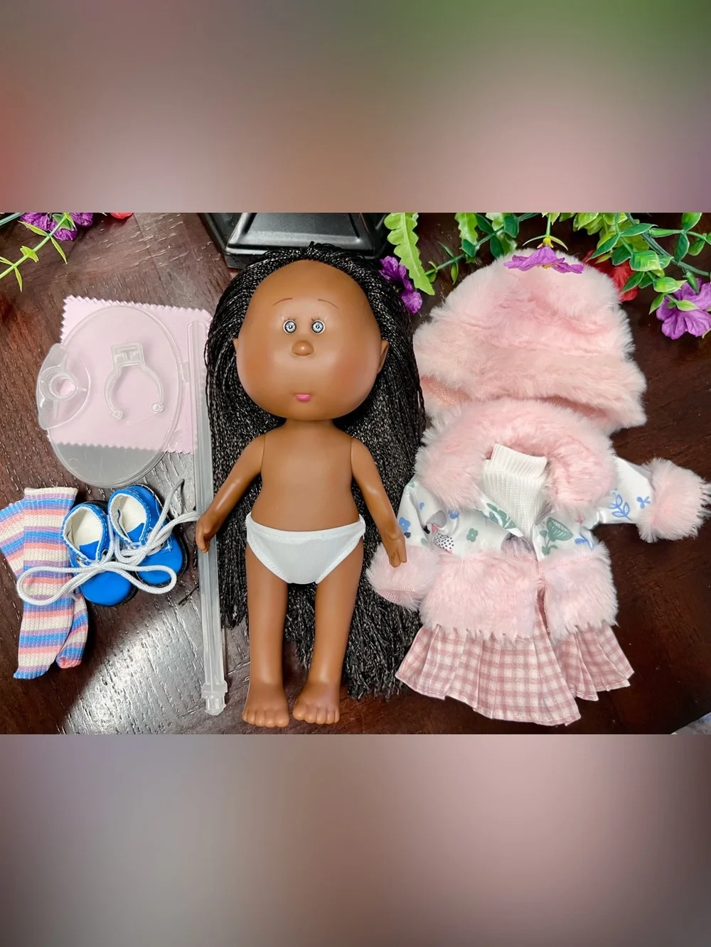 NWT-Mia 9”, 23 cm, 1/8 Scale Potato Doll with Accessories